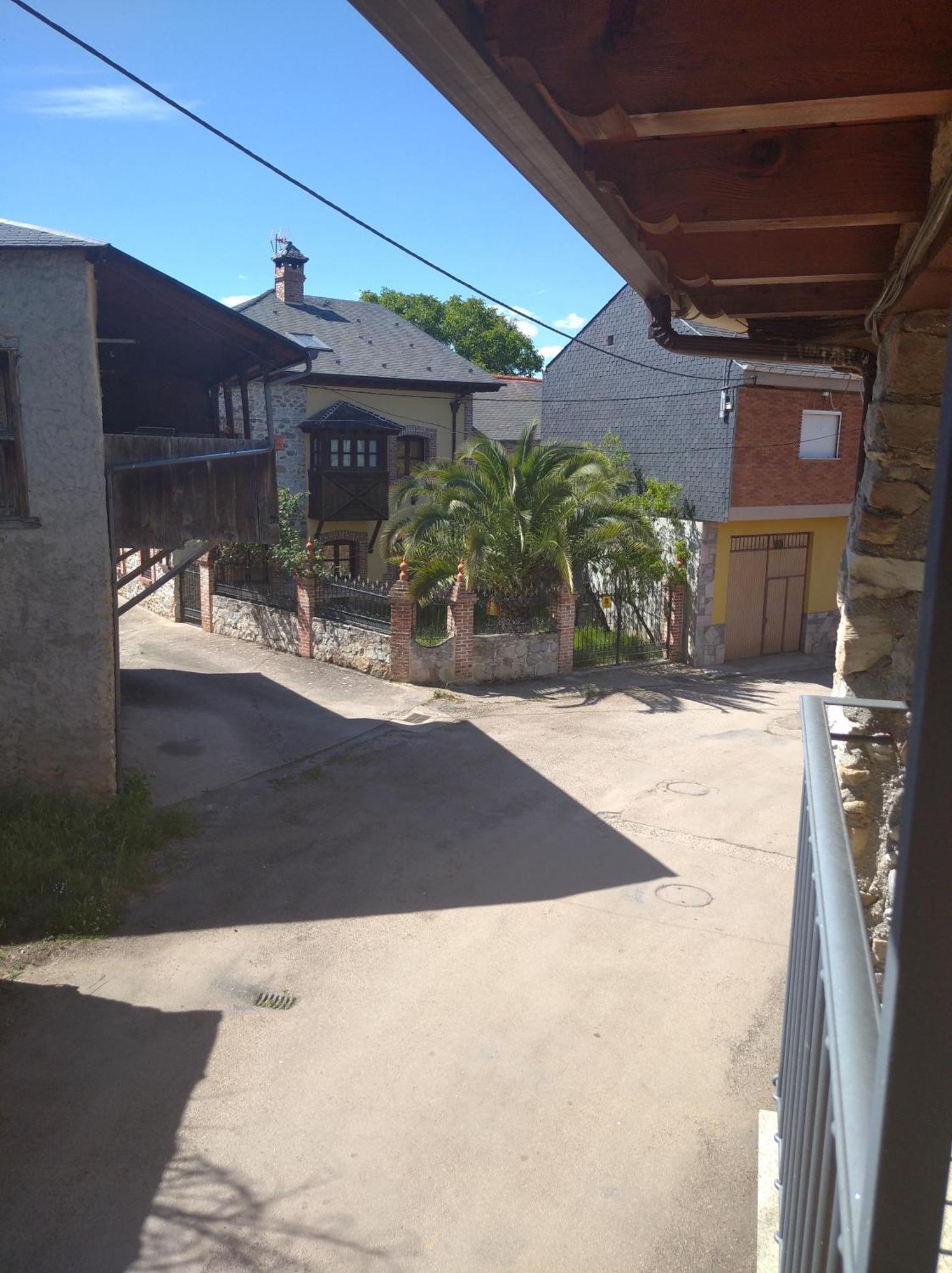 Casa Rural Borrenes Las Medulas ภายนอก รูปภาพ